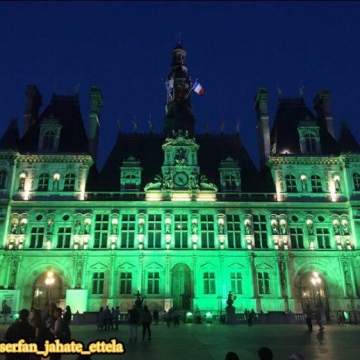 رنگ سبز ساختمان شهرداری پاریس به نشانه تعهد به پیمان تغییرات اقلیمی