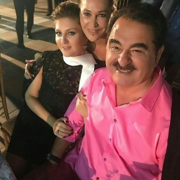 سه خواننده مشهور ترکیه در ضيافت افطاری رییس جمهور ترکیه
