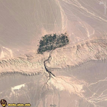 تصویر ماهواره ای جالب از روستای کِشیت در کرمان که شبیه درخت و ریشه است!