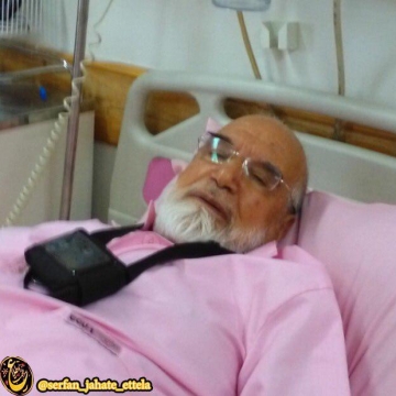 تصویری از مهدی کروبی قبل از مرخص شدن از بیمارستان قلب تهران