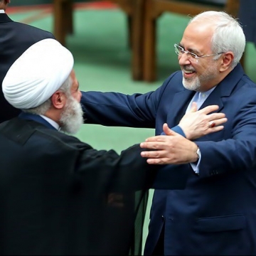 تصویر: شیخ نعیم قاسم معاون دبیرکل حزب الله لبنان و محمد جواد ظریف