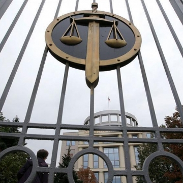در پی تیراندازی داخل ساختمان دادگاهی منطقه ای درشهر مسکو، ۴متهم دادگاهی جنایی کشته شدند