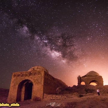 نمایی از کهکشان راه‌شیری در آسمان‌شب شهر فیروزآباد