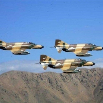 پرواز جنگنده‌های نیروی هوایی ارتش جمهوری اسلامی به سمت غرب کشور