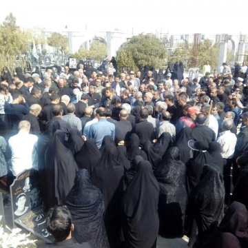 مراسم تدفین مادر شهید جنگجو هم اکنون در تبریز