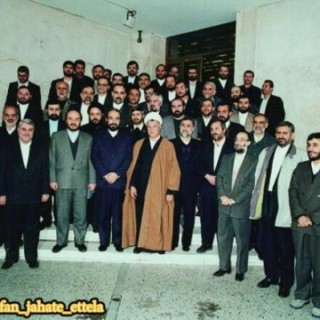 ‏میدونید چرا دولت روحانی پیرترین دولت بعد از انقلابه؟
