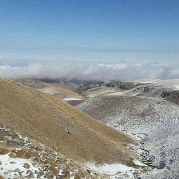 بارش برف در ارتفاعات سبلان (استان اردبیل)/صداوسیما