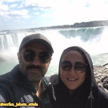 محسن تنابنده با همسرش در کانادا