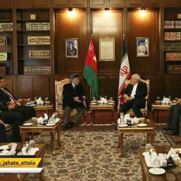 وزیر امور خارجه عمان با دکتر محمد جواد ظریف دیدار و گفتگو کرد