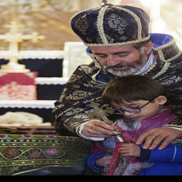 آیین غسل تعمید در کلیسای ارمنیان شیراز
