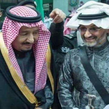 ⁣دیدار ملک‌سلمان با ولید بن‌طلال پس از آزادی