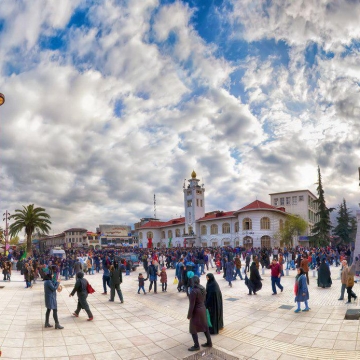 تصویر زیبا از میدان شهرداری شهر رشت