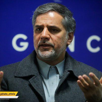 نقوی‌ حسینی (نماینده مجلس): بیش از ۲۰ میلیارد دلار ارز در خانه‌ها و در اختیار مردم است
