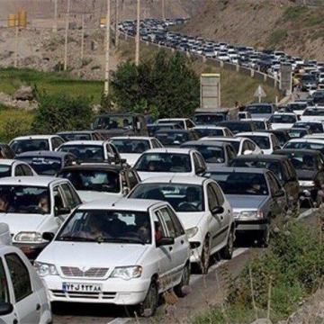 رئیس پلیس راهور خوزستان: تردد کامیون‌ها در محور شلمچه و چذابه تا اطلاع ثانوی ممنوع است.