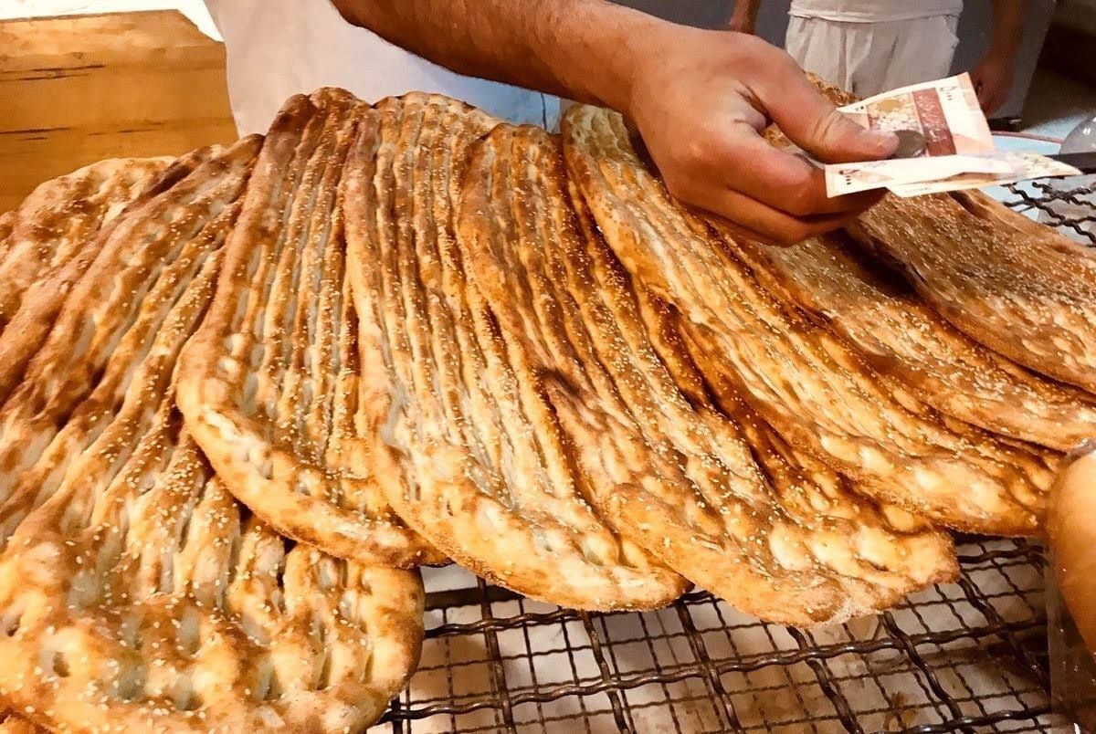 دستور دادند نانوایی‌های بربری در ماه رمضان تعطیل شود؛ می‌گویند بربری نماد صبحانه است!
