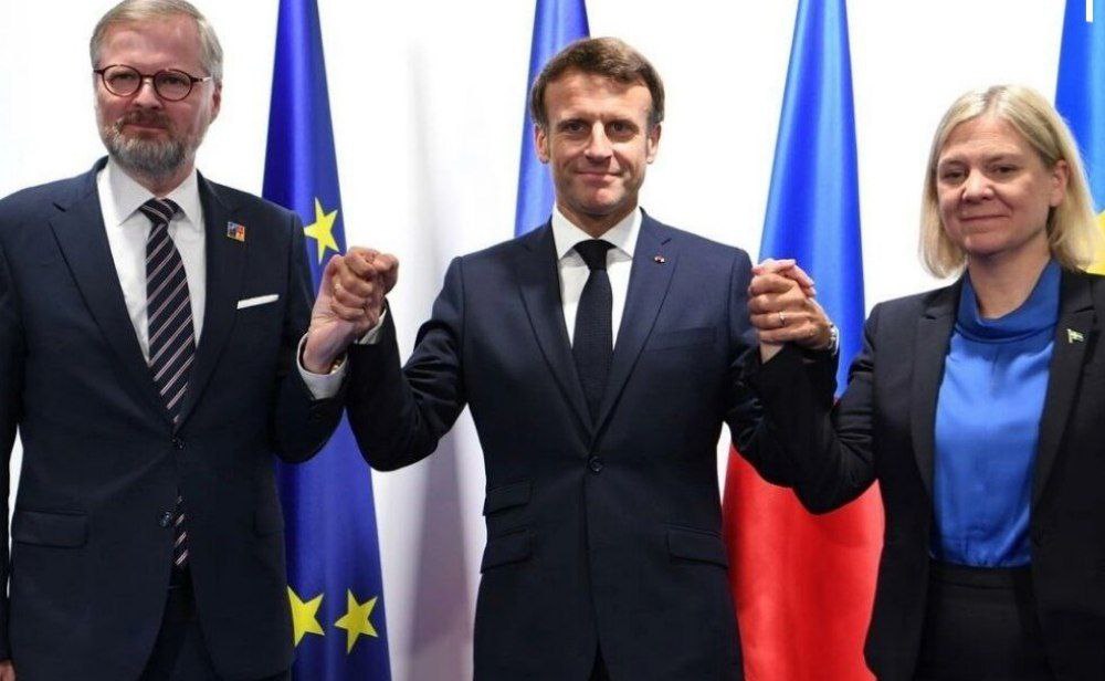 فرانسه ریاست دوره‌ای اتحادیه اروپا را به چک واگذار کرد