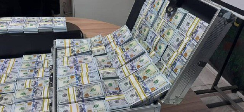 کشف ۱۰ میلیون دلار تقلبی در تهران