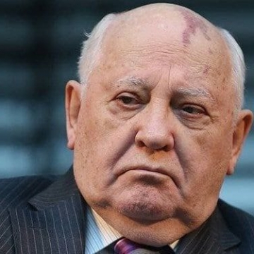 میخائیل گورباچف درگذشت