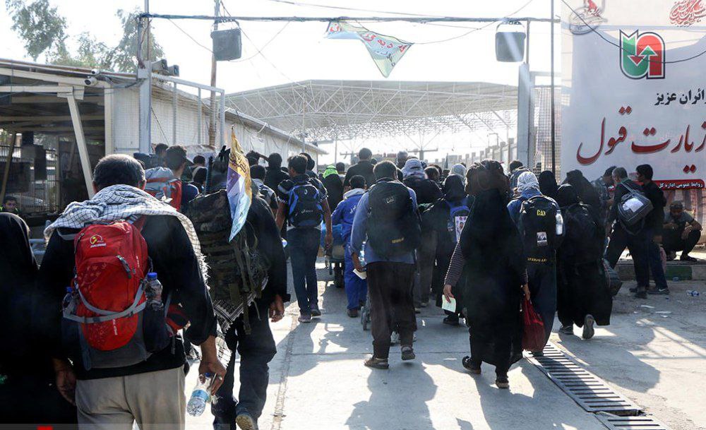 مرز مهران برای خروج زائران باز است/عمل به توصیه های پلیس،ضامن سلامتی زائران اربعین