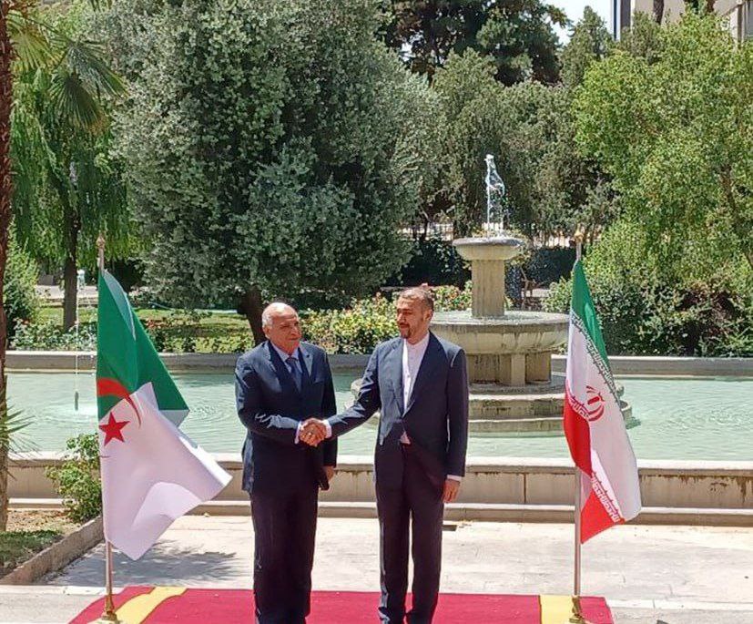 استقبال امیرعبداللهیان از وزیر خارجه الجزایر