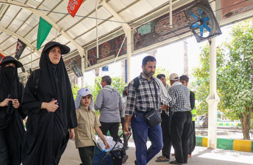 تردد اتباع غیر ایرانی از مرز مهران ممنوع است