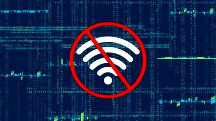 عذرخواهی «ارتباطات زیرساخت» از اختلال اینترنت: شبکه انتقال استان تهران مختل شده بود