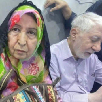 عکس جدید از میرحسین موسوی و زهرا رهنورد