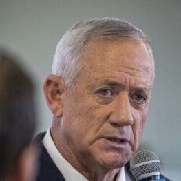 گانتس: در صورت عدم موافقت نتانیاهو با خواسته‌ها ما، از کابینه جنگ کنار می‌کشیم