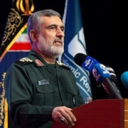 سردار حاجی‌زاده: اسرائیل برای جلوگیری از پاسخ ایران، از طریق وزیر خارجه مصر پیام فرستاد که در جنگ غزه کوتاه خواهد آمد